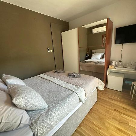 Bonbon Room And Apartment Задар Екстериор снимка