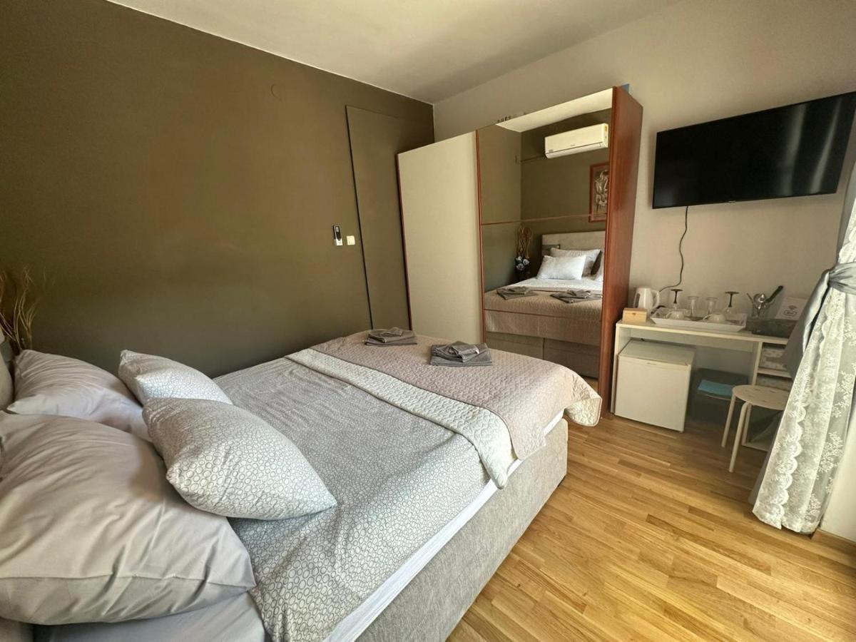 Bonbon Room And Apartment Задар Екстериор снимка