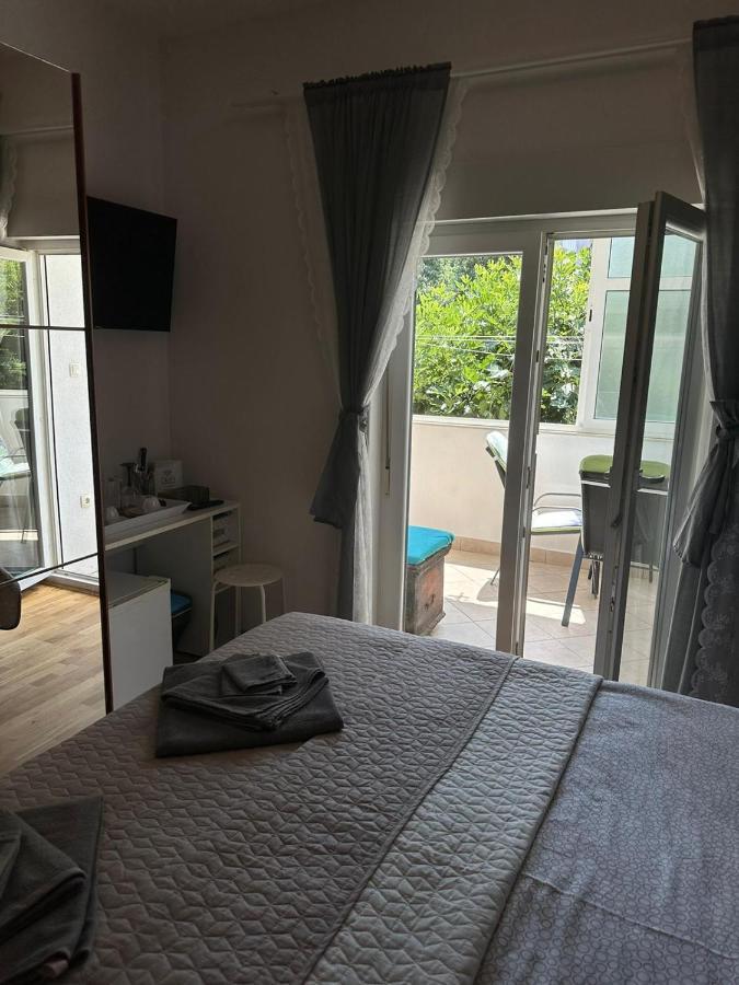 Bonbon Room And Apartment Задар Екстериор снимка